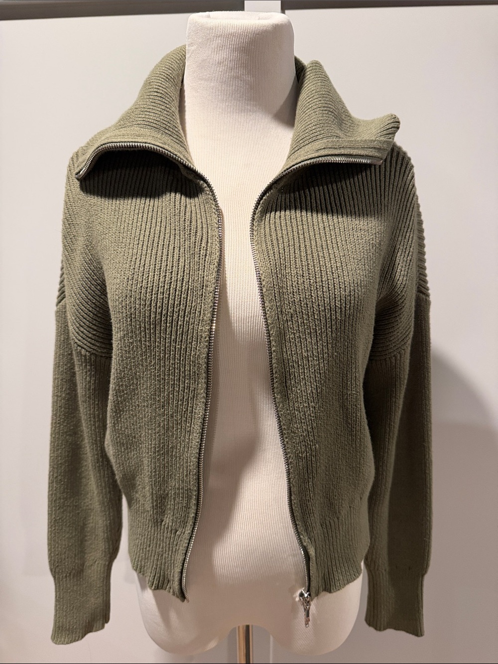 Abercrombie & Fitch Olive Green Ribbed Zip Cardigan